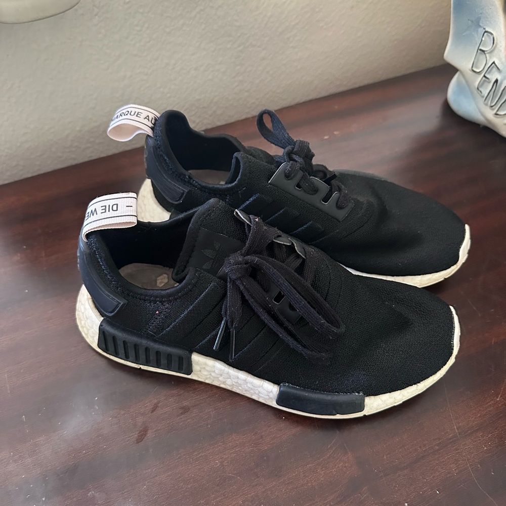 Adidas nmd - Picture 2 of 5